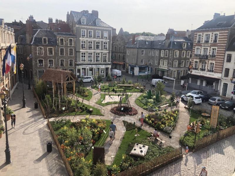 L’escale du port   400m de la plage, 50m du centre ville Boulogne-sur-Mer Extérieur photo
